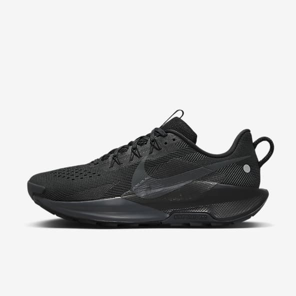 Mens Black Shoes. Nike